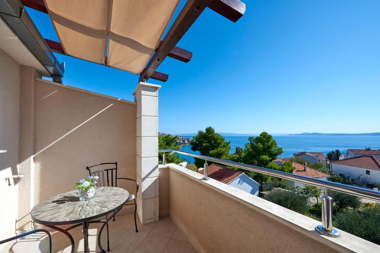Apartments With A Parking Space Mavarstica, Ciovo - 17803 Trogir Buitenkant foto